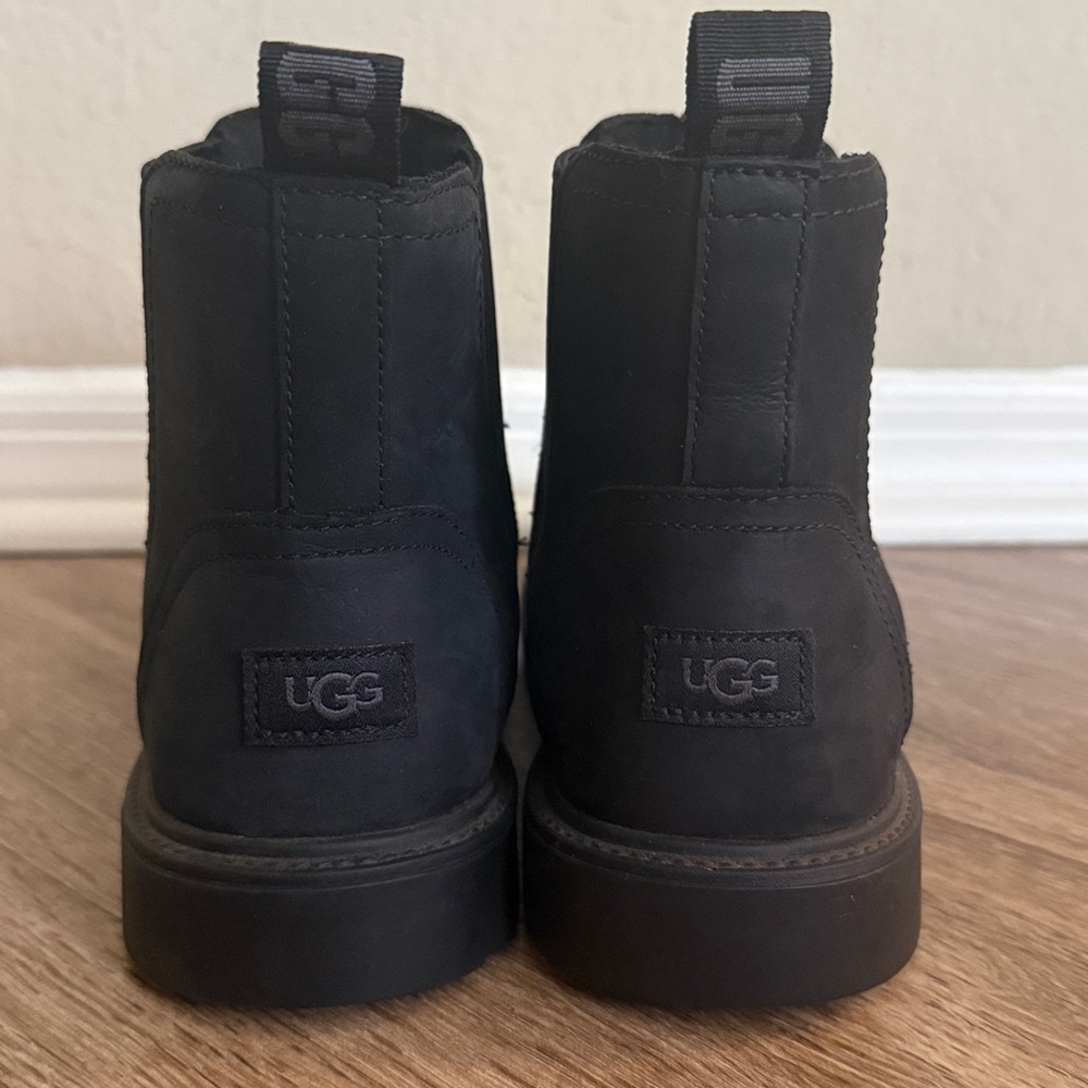 Ugg Bolden Chelsea Boot - Black - Picture 2 of 6